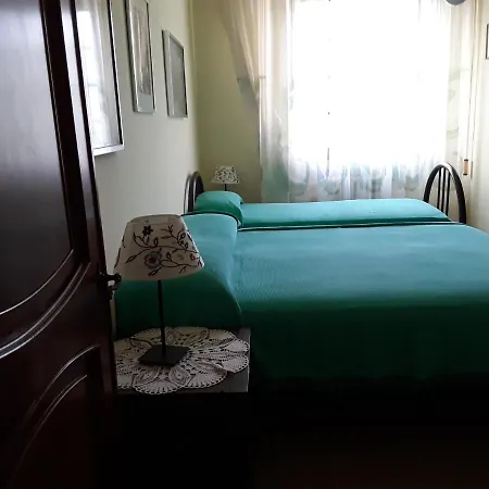 לינה וארוחת בוקר La Collina Degli Olivi 3*